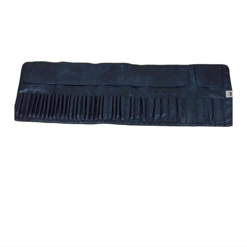 FREE BH Cosmetics Makeup Brush Holder with the purchase of an eye shadow palette